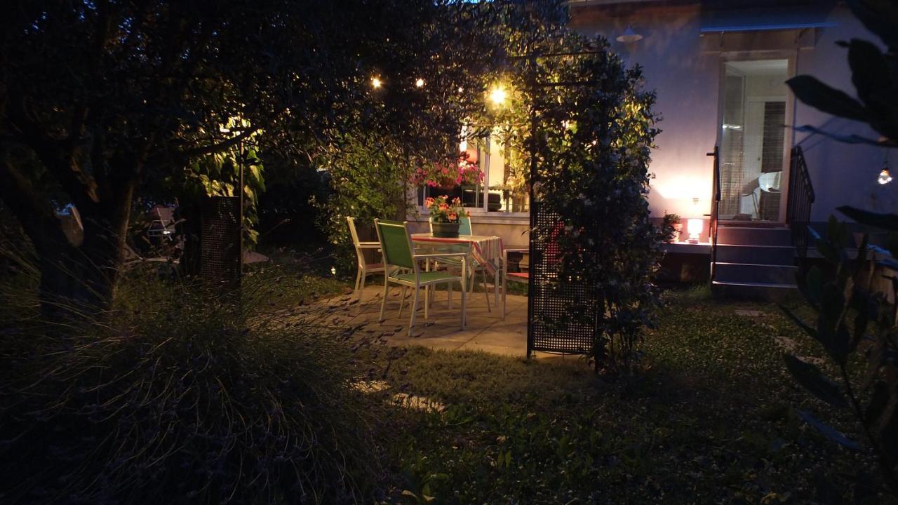 La Maison Sous L'Olivier Villa Morieres-les-Avignon Dış mekan fotoğraf